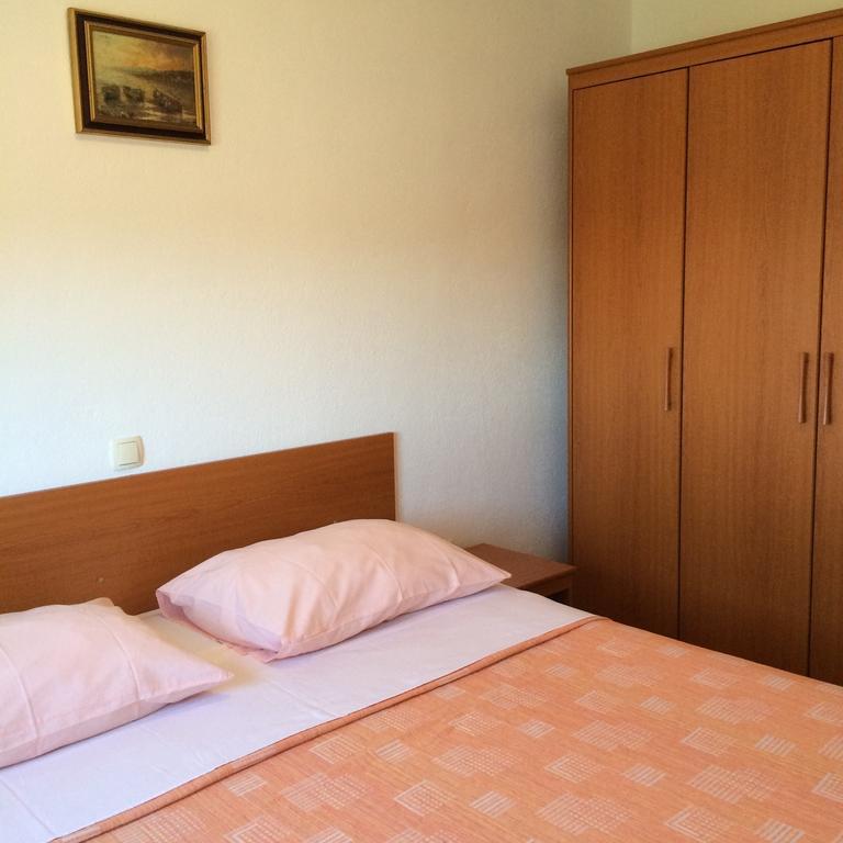 Apartments Pisac Ražanj Szoba fotó